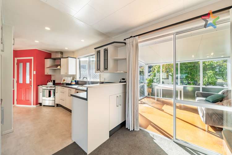 11 Mimihau Grove Wainuiomata_11