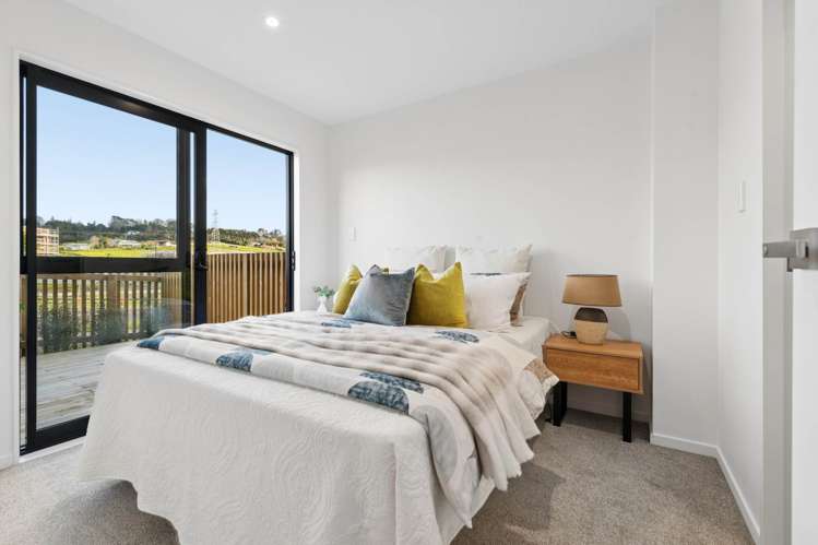 22 Vista Estate Boulevard Flat Bush_8