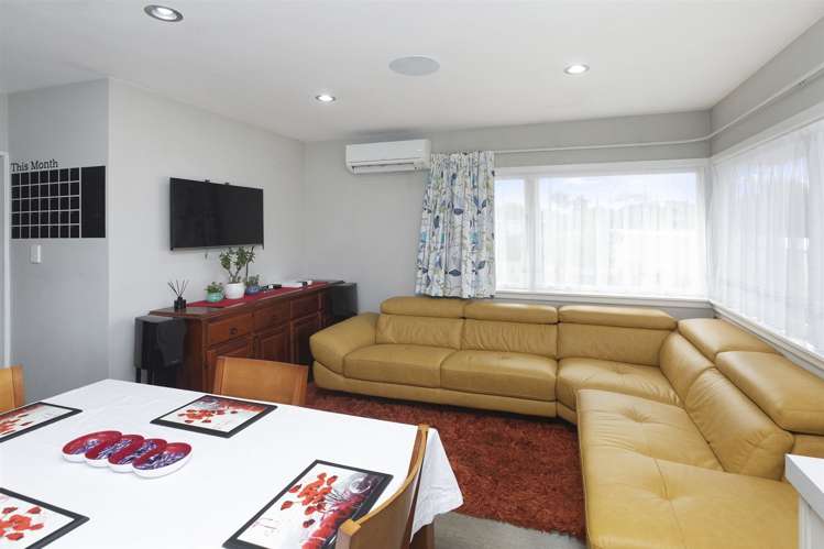 8 Wildwood Avenue Wainoni_4