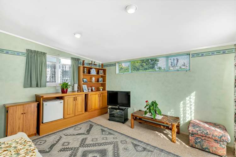 34 Smale Street Point Chevalier_17