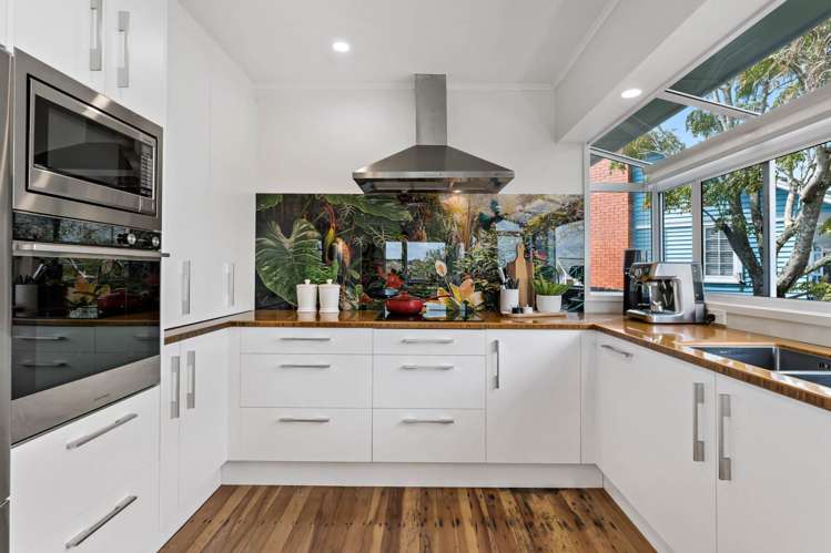 2 Harvey Place Saint Heliers_10