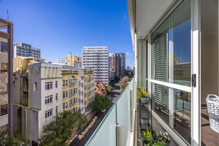 602/7 Eden Crescent Auckland Central_10