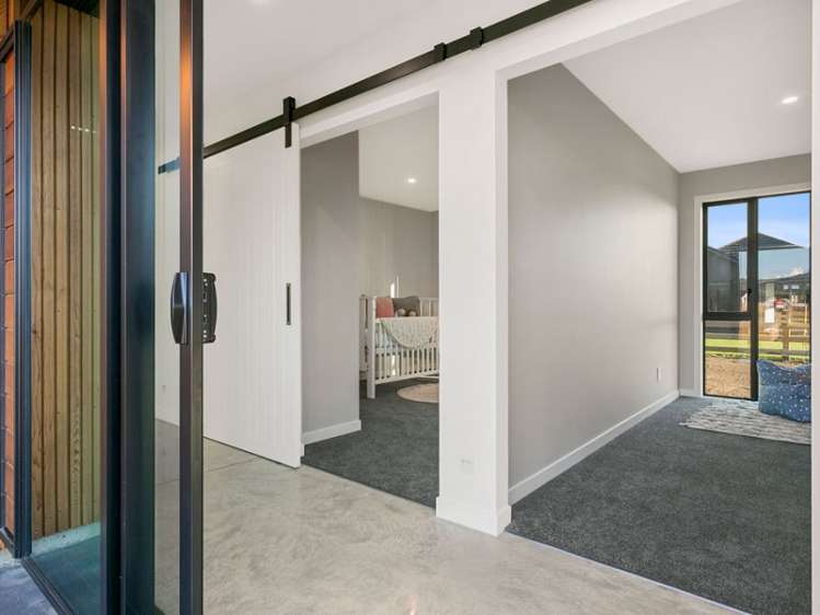 37 Alan Livingston Drive Cambridge_20