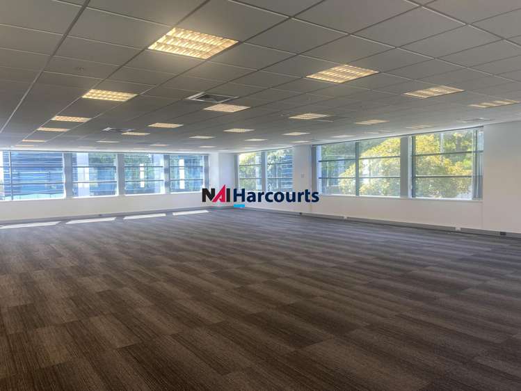 Building 3/61 Constellation Drive Rosedale_3