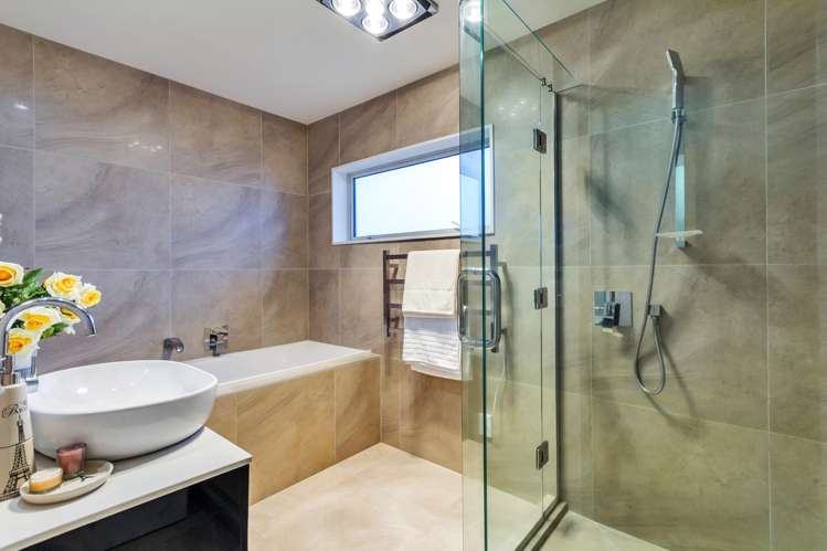 7 Lees Cove Karaka_18