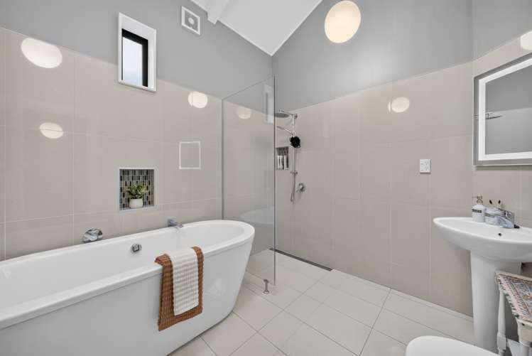 9 Newcastle Street Phillipstown_10