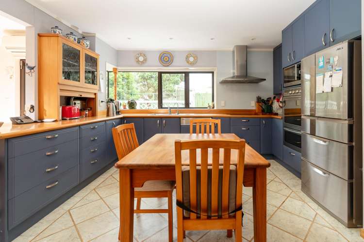 2 Lavinia Grove Waikanae Beach_14