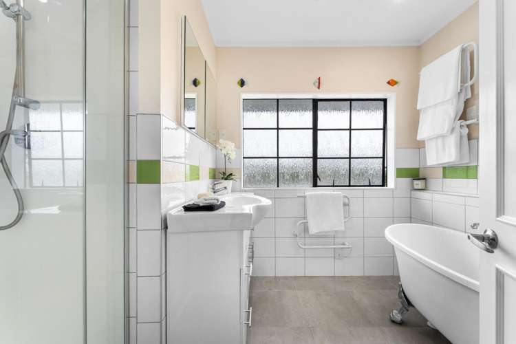 225 Manuka Road Bayview_12