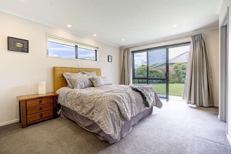 25 Aquila Crescent Rototuna North_7