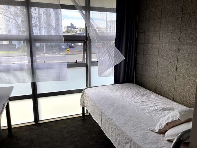 112/133 Beach Road Auckland Central_4