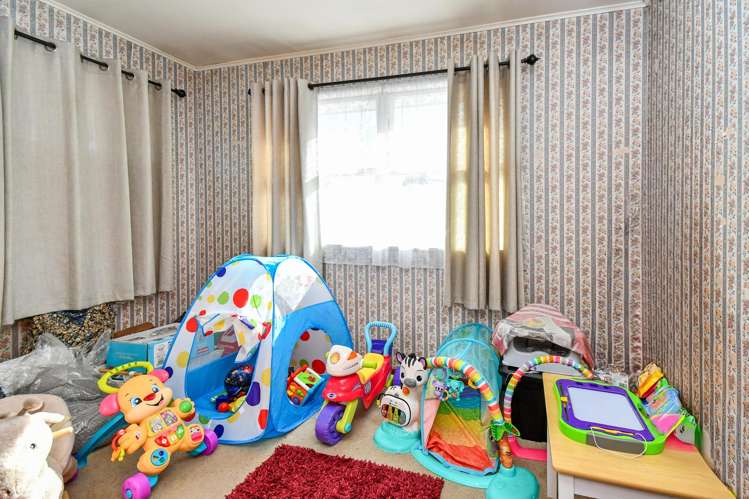 88 Preston Road Clover Park_8