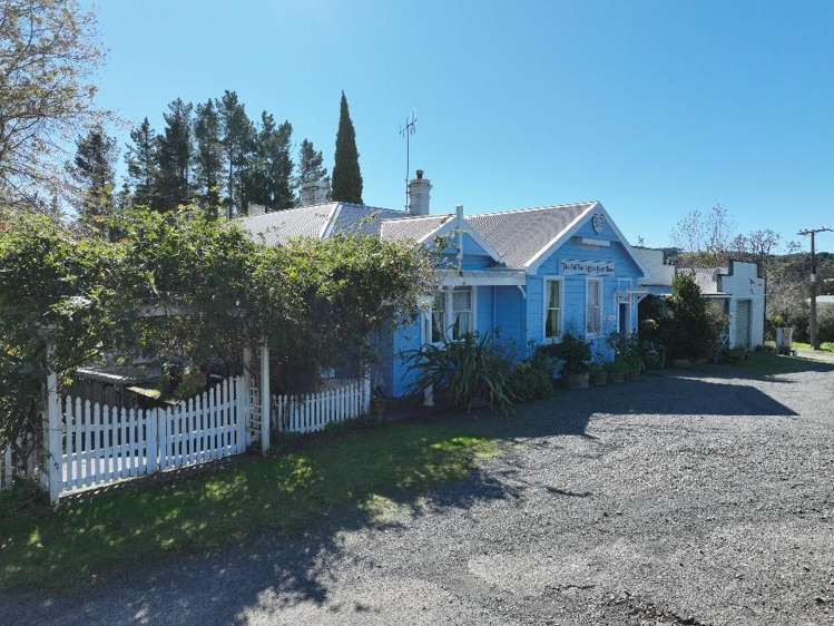 3245 Paparoa-Oakleigh Rd_0