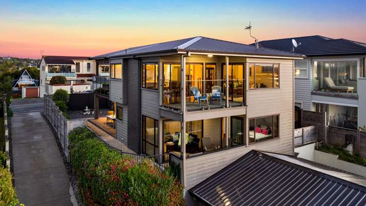 57 Rosario Crescent Red Beach_25