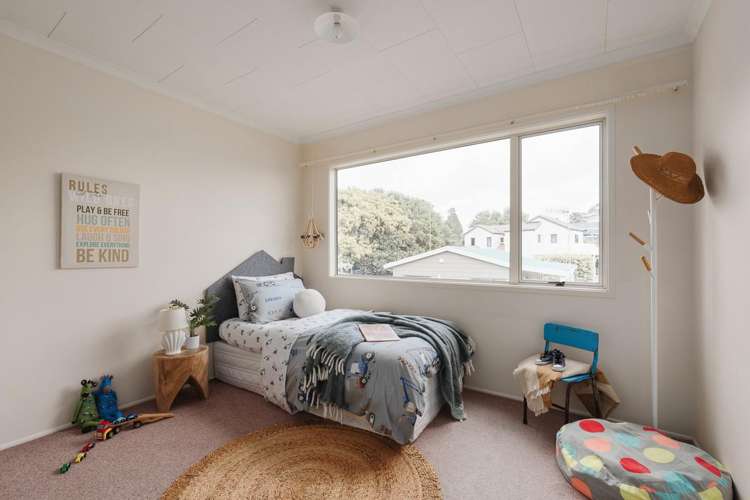 37 Seaway Terrace Otumoetai_11