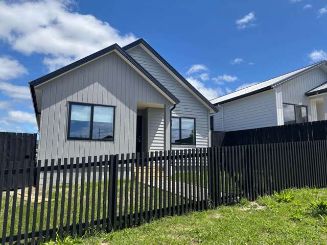 7 Akau Lane Orewa_1
