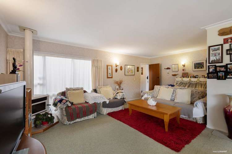 66 Halsey Drive Lynfield_11