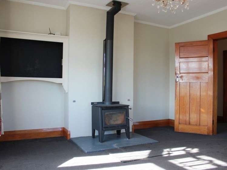 2 White Street Waimataitai_9
