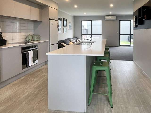 42 Tippet Crescent Wigram_2