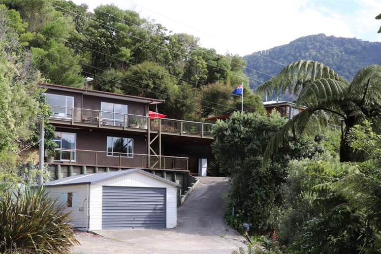 2334 Queen Charlotte Drive Anakiwa and Surrounds_18