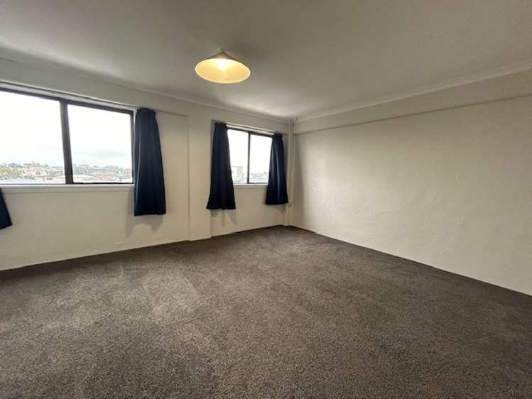 11/32 Bowen Street_0