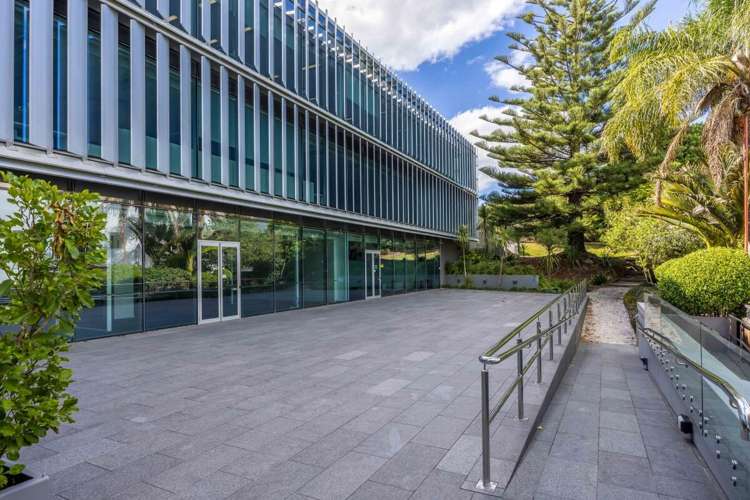 27 Napier Street City Centre_17