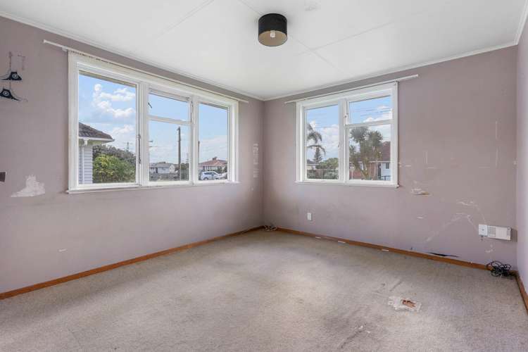 1 Natalie Place Otara_17