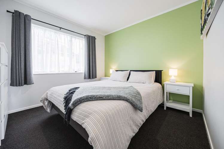 55 Triangle Road Massey_10