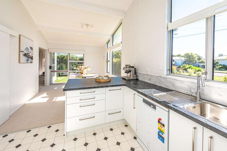 45 Surrey Road Springvale_7