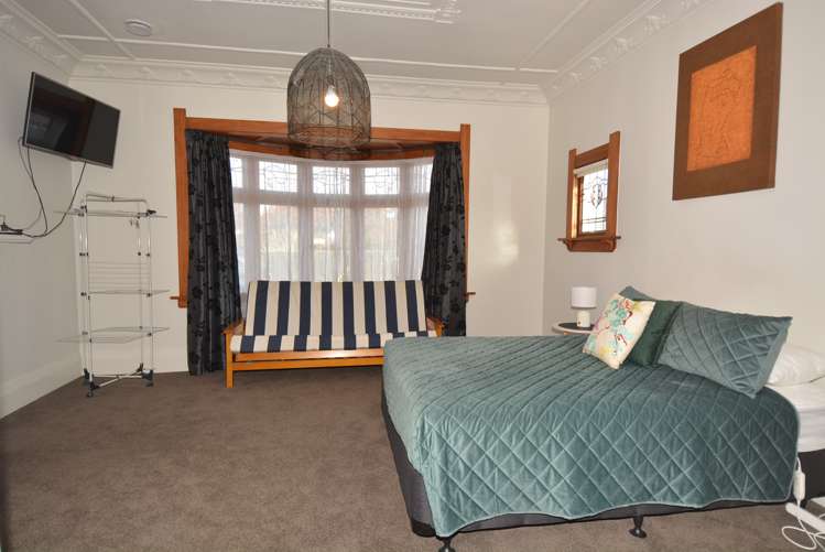 54 Earnslaw Street Avenal_9
