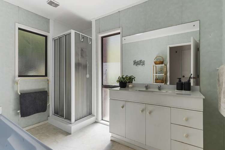 1/27 Flavia Close Torbay_13