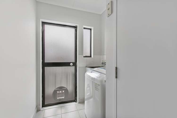 2/1 Cross Street Papakura_13