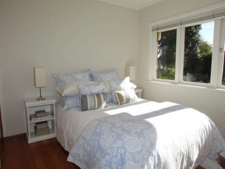 3/300 Lake Road Hauraki_7