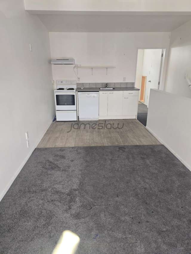 8/11 Silverfield Wairau Valley_4