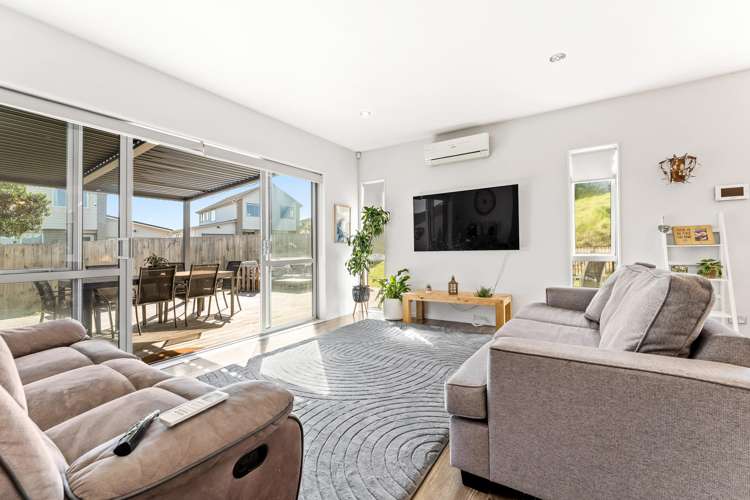 33 Kaipuke Crescent Gulf Harbour_4
