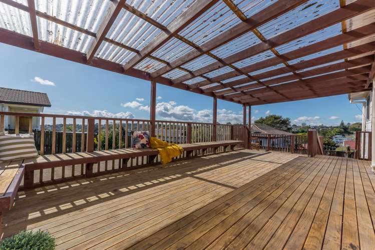 171 Solar Road Glen Eden_16