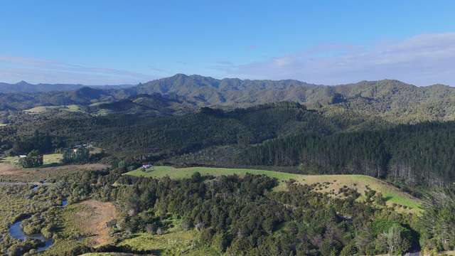 3211 Russell Road Whangaruru_2