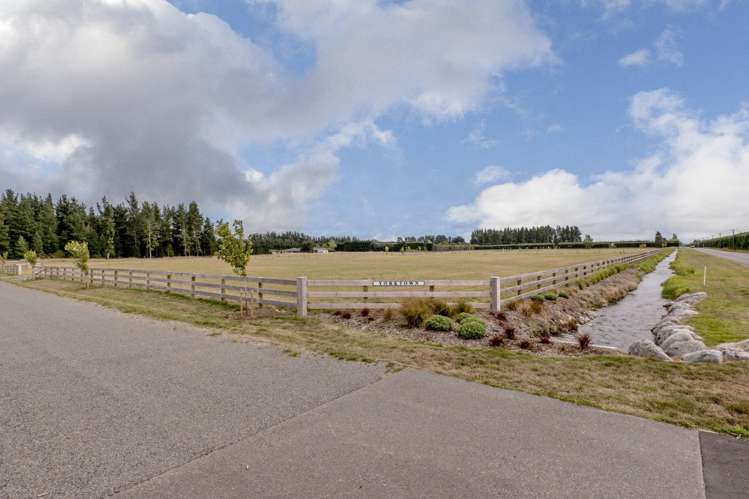 925 Sandy Knolls Road West Melton_15
