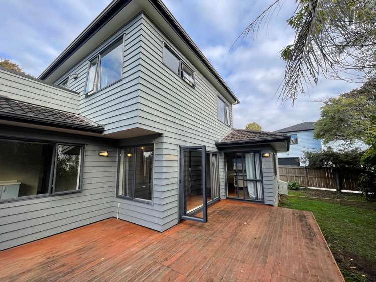 13a Murvale Drive Bucklands Beach_16