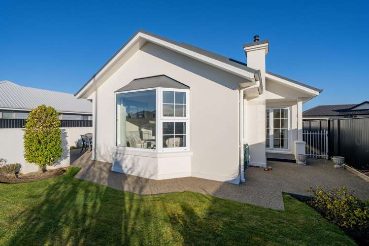 153 George Street Windsor_34