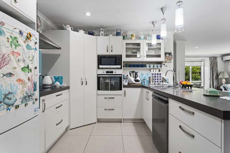 36 Ohuirehe Road Coastlands_7