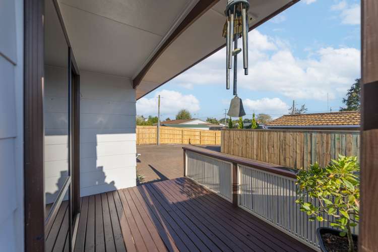 2/191 Rifle Range Road Taupo_11