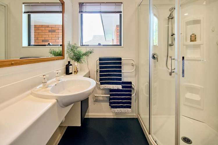 54 Perry Street Masterton_16