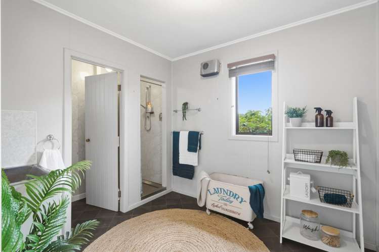 226 Crawford Street Glengarry_12