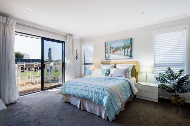 54 Norfolk Drive Cambridge_11