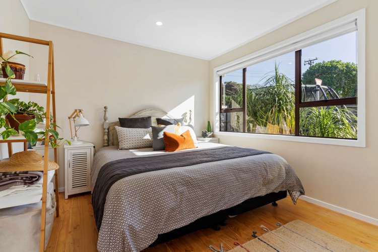 8 Red Beach Road Red Beach_7