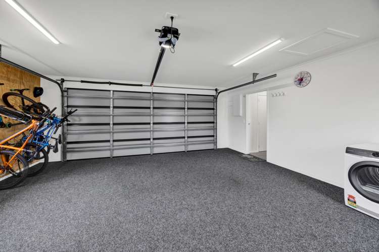 34b Honeyfield Drive Whalers Gate_50