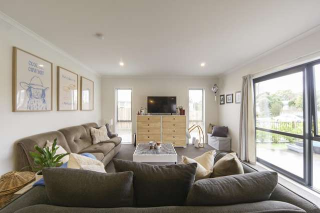 1/17 Greta Street Glenview_4