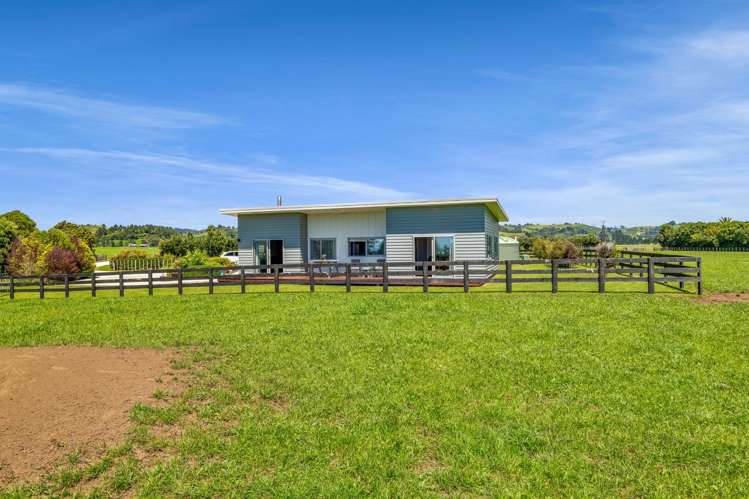 43 Carrs Road Urenui_17