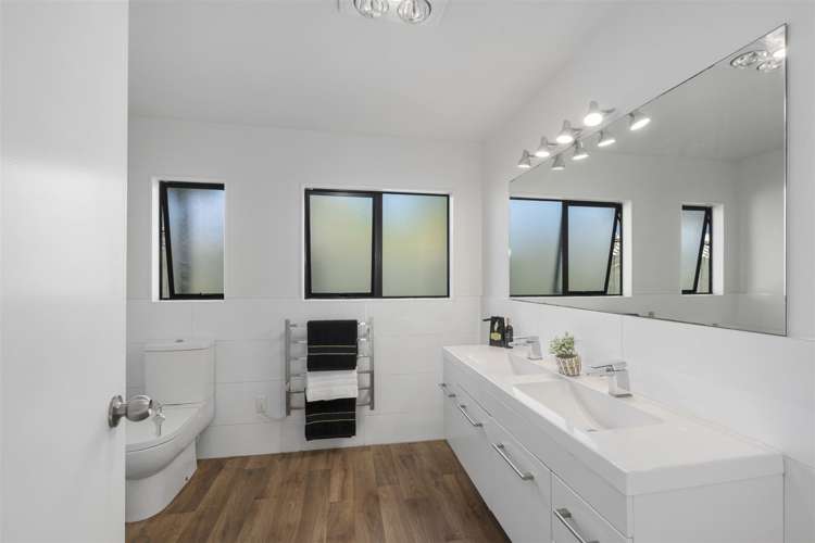 12a Croydon Road New Lynn_9