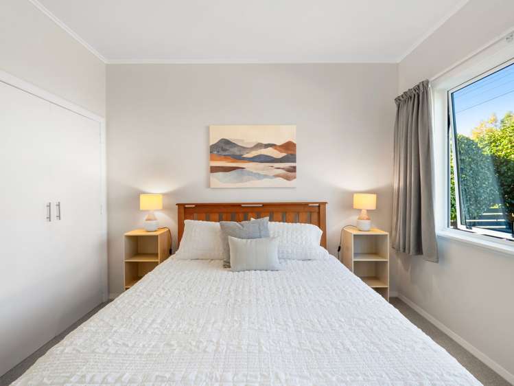 66 Great North Road Saint Johns Hill_12